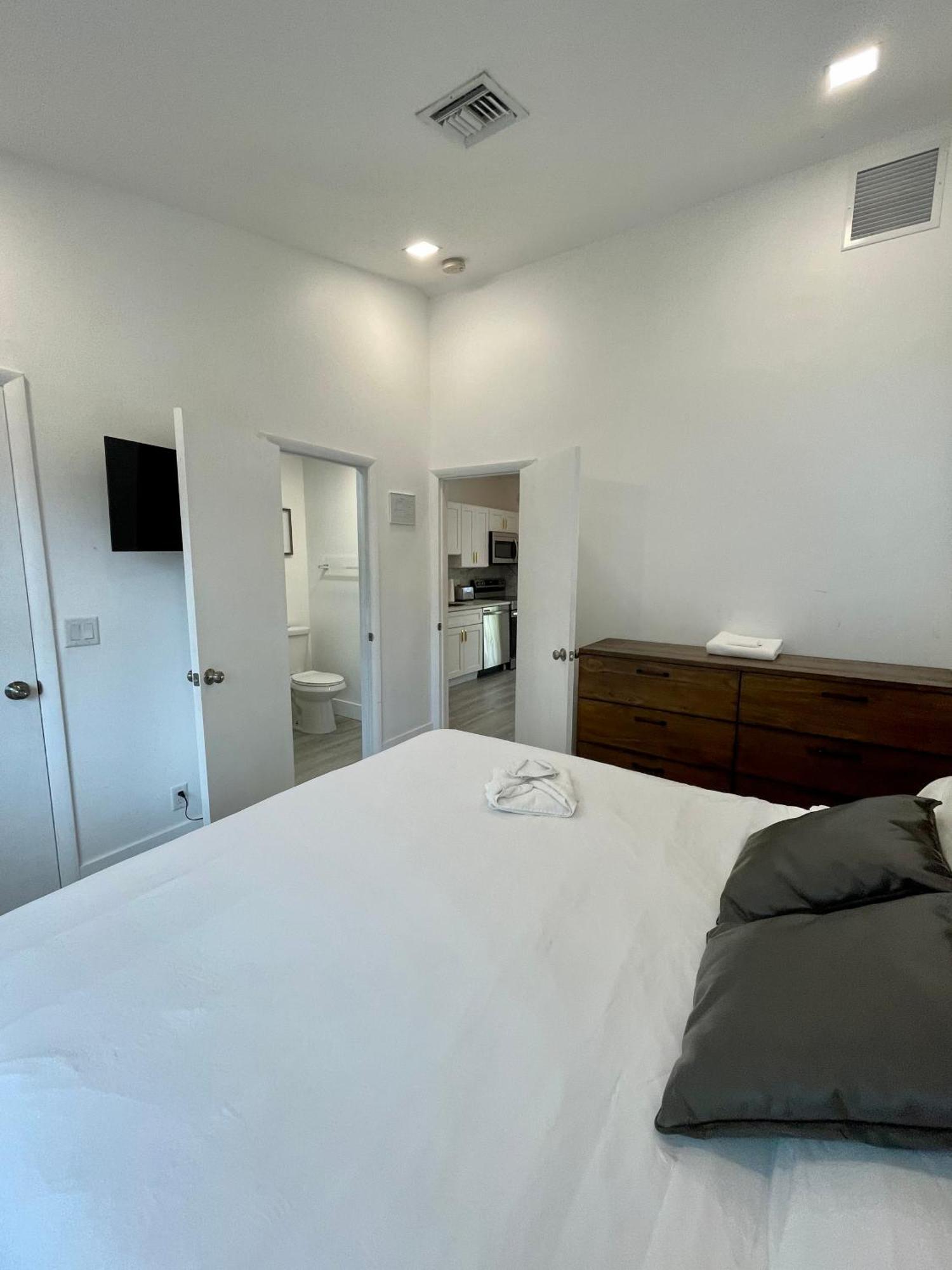 Modern Riverview Apartments Fort Lauderdale Exterior foto